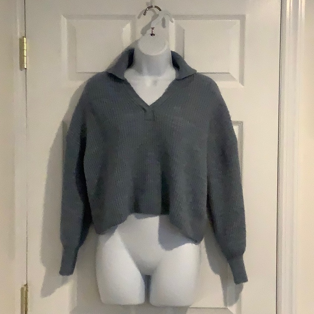SINCERELY JULES Blue Collared Basic Oversized Coastal Fall
Cropped Sweater XS